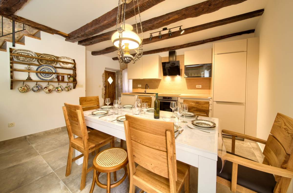 Holiday homes and apartments have a fully equipped kitchen.