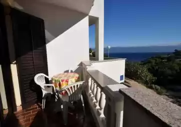 Mate 2 - with sea view & close to the beach