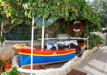 Marta 3 - mit großem Garten & ganz besonderer Terrasse