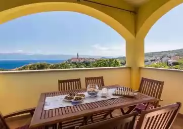 Ulikva 1 - appartamento moderno con vista sul mare aperto