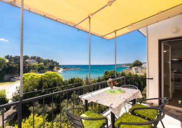 Madeline - apartment in superb location, only 50 m from the beach