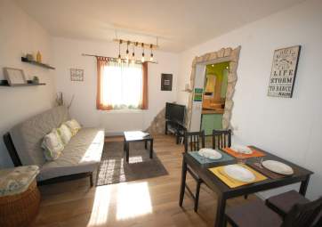 Dunja - for a nice vacation near the beach and centre