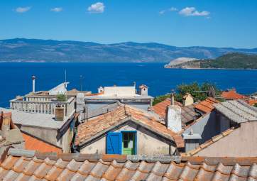Domagoj - comfortable rustic stone house with great sea view