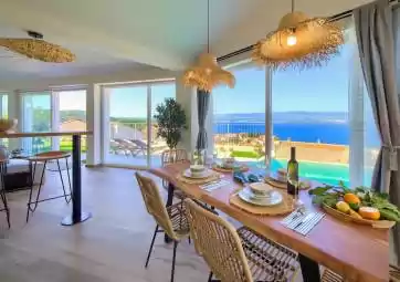 Villa Goldfisch - luxury pool villa with a stunning sea view