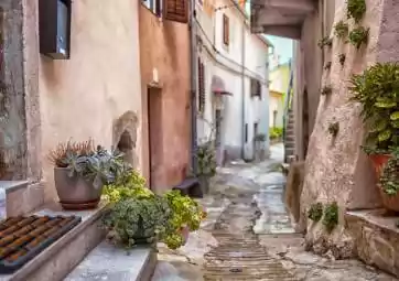 Vrbnik - private old town tour with a local guide