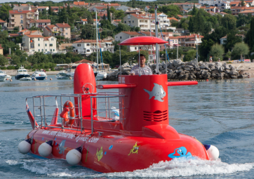 Erkunden Sie die Unterwasserwelt mit dem Halb-U-Boot