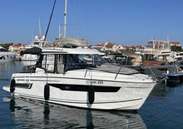 Merry Fisher 895 - from town Krk